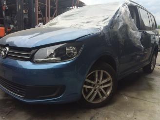 Volkswagen Touran 1600 diesel picture 4