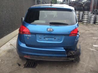 Kia Venga 1600 benzine picture 4