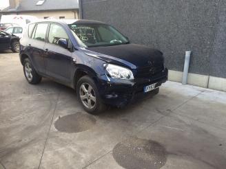 Coche siniestrado Toyota Rav-4  2010/1