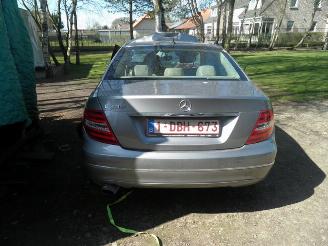 Mercedes C-klasse C200    2000 benzine picture 4