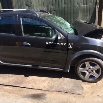 Salvage car Dacia Sandero 1400i 2013/1