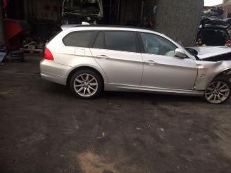 Schadeauto BMW 3-serie 3 serie Touring (E91) XDRIVE 2012/1