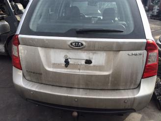 Kia Carens  picture 5