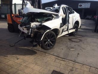 Vrakbiler auto BMW X6  2016/6