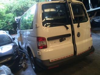 Schadeauto Volkswagen Transporter  2014/1