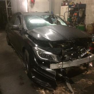 Auto incidentate Mercedes Cla-klasse CLA 45 AMG SHOOTING BRAKER 2015/1