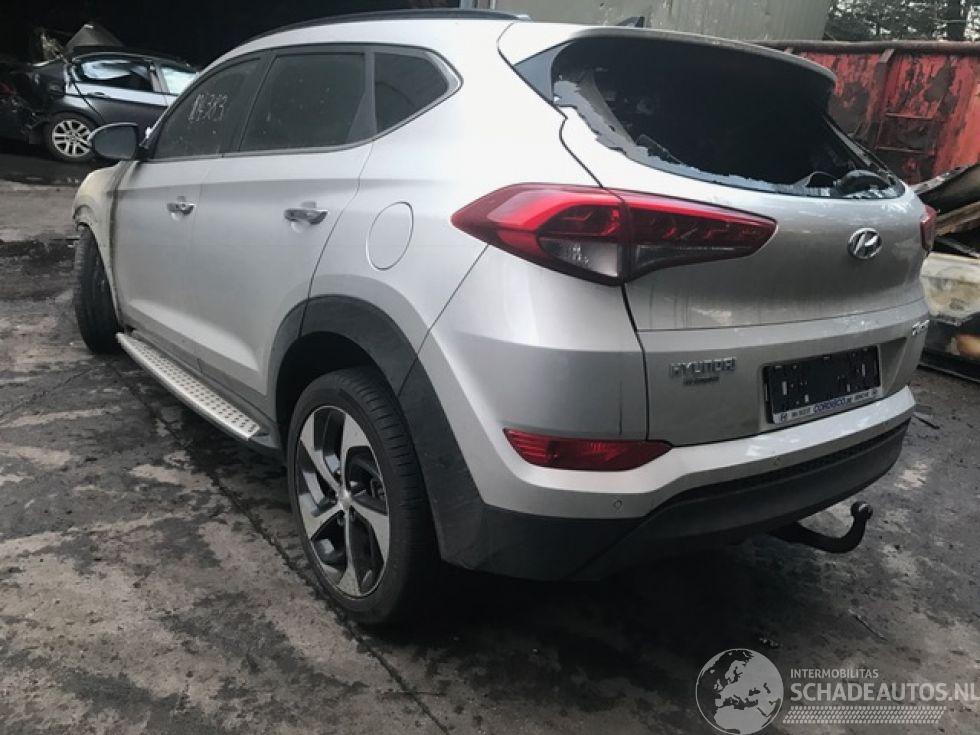 Hyundai Tucson DIESEL/2200CC