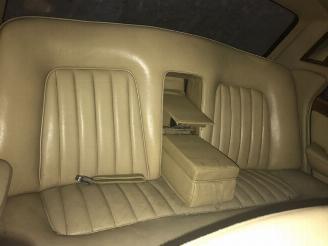 Rolls Royce Silver Shadow BENZINE - 6700CC - AUTOMAAT picture 5