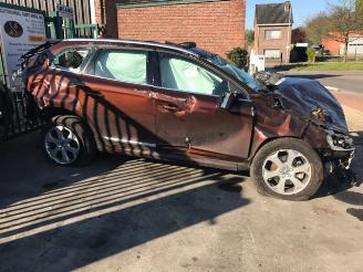 Coche accidentado Volvo Xc-60 2500CC - BENZINE - 6VITESSES 2016/3