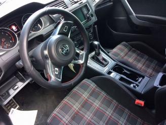 Volkswagen Golf GTI - 2.0 benzine- KLEURCODE LC9X picture 6