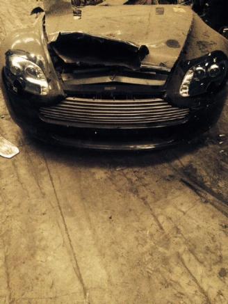 Aston Martin Vantage  picture 1