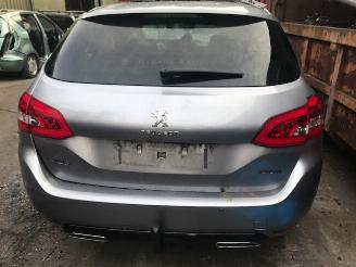 Damaged car Peugeot 308 GT LINE - 1600CC - DIESEL AUTOMAAT 2015/1
