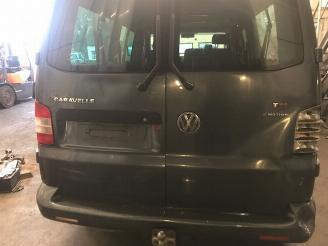 Volkswagen Transporter 2500CC -DIESEL - TDI - 4 MOTION - 6VIT -4X4 picture 4