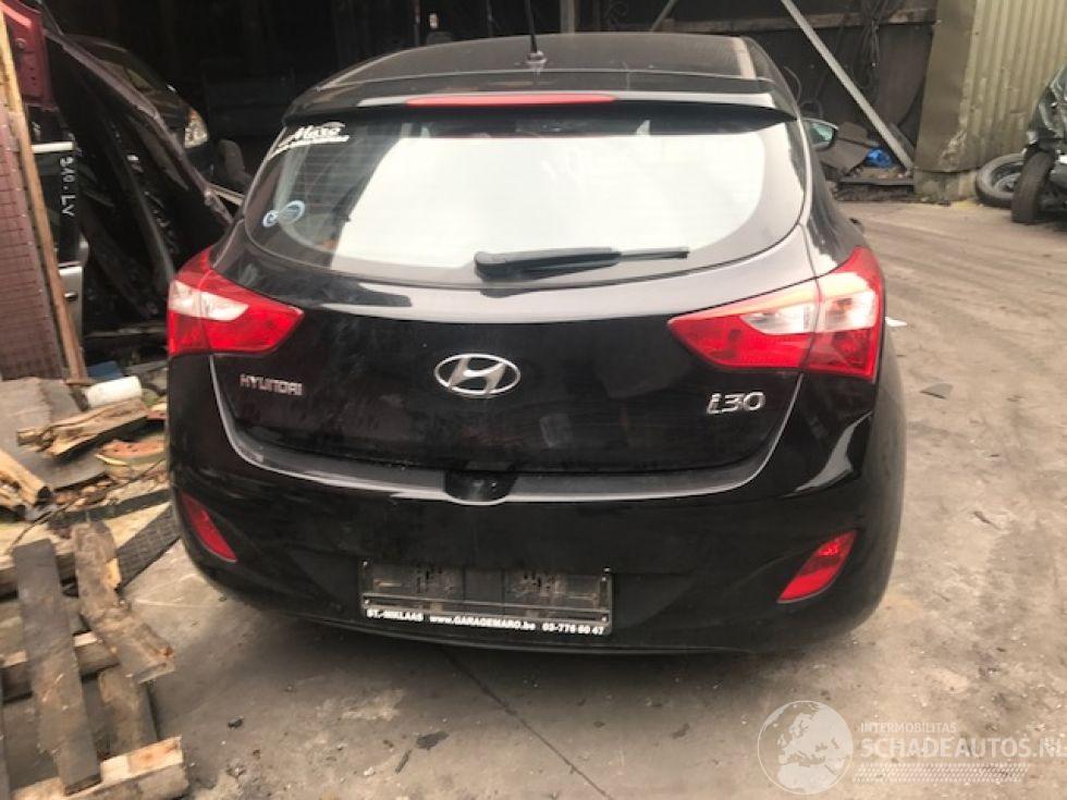 Hyundai I-30 DIESEL - 1600CC - 6VIT