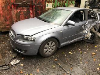 Audi A3 1600cc - benzine - 6vit picture 3