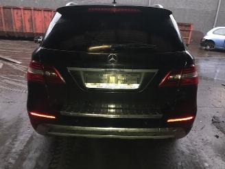 Vrakbiler auto Mercedes ML ML350 - AUTOMAAT 2015/1