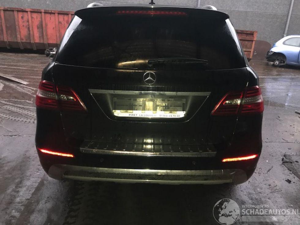 Mercedes ML ML350 - AUTOMAAT