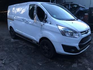 Uttjänta bilar auto Ford Transit transit custom -diesel / 2200cc / 6vit 2014/1