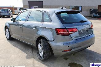 Audi A3 8V HATCHBACK picture 3