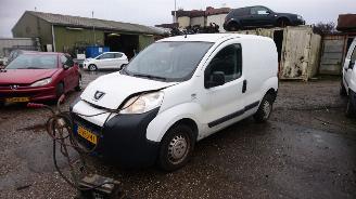 Peugeot Bipper 2009 1.4 HDI 8HS Wit 249 onderdelen picture 1