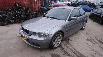 Salvage car BMW 3-serie E46 Compact 2004 320 TD 204D4 Grijs A08/7 onderdelen 2004/4
