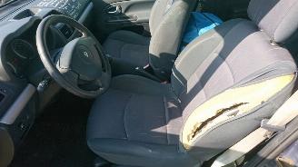 Renault Clio 2 2005 1.6 16v K4M Grijs TEJ47 onderdelen picture 13