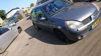 Renault Clio 2 2005 1.6 16v K4M Grijs TEJ47 onderdelen picture 5