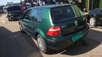 Volkswagen Golf 4 1.4 16v BCA bak DUW Groen LC6M picture 4