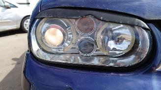 Volkswagen Golf 2000 1.6 16v AUS bak ERT Blauw LB5N onderdelen picture 10