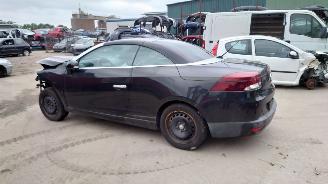 Renault Mégane CC 3 2010 1.4 TCe H4J Zwart NV676 onderdelen picture 2