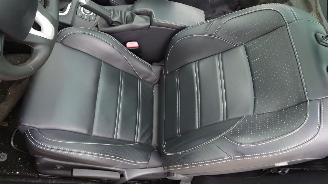 Renault Mégane CC 3 2010 1.4 TCe H4J Zwart NV676 onderdelen picture 28