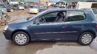 Volkswagen Golf 5 2004 1.4 FSI BKG bak FXQ blauw LC5F onderdelen picture 2