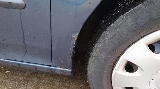 Volkswagen Golf 5 2004 1.4 FSI BKG bak FXQ blauw LC5F onderdelen picture 7