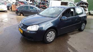 Volkswagen Golf 5 2004 1.4 FSI BKG bak FXQ blauw LC5F onderdelen picture 1