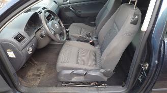 Volkswagen Golf 5 2004 1.4 FSI BKG bak FXQ blauw LC5F onderdelen picture 15