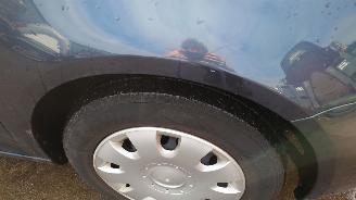 Volkswagen Golf 5 2004 1.4 FSI BKG bak FXQ blauw LC5F onderdelen picture 8