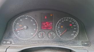 Volkswagen Golf 5 2004 1.4 FSI BKG bak FXQ blauw LC5F onderdelen picture 18