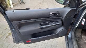 Volkswagen Golf 4 2002 1.9 SDI AQM DUS Grijs LC7V onderdelen picture 12