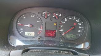 Volkswagen Golf 4 2002 1.9 SDI AQM DUS Grijs LC7V onderdelen picture 15