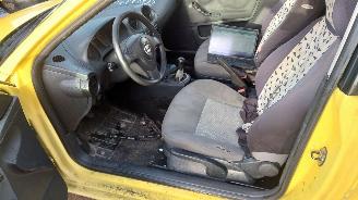 Seat Ibiza 6L 2004 1.4 16v BBY GRZ Geel LS1H onderdelen picture 9