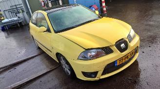Seat Ibiza 6L 2004 1.4 16v BBY GRZ Geel LS1H onderdelen picture 5