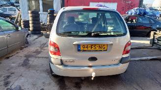 Renault Mégane Scénic 2000 1.6 16v K4M Zilver MV632 onderdelen picture 4