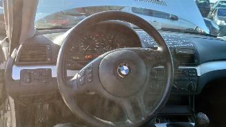 BMW 3-serie E46 316 ti N42B18A Zilver 354 onderdelen picture 17