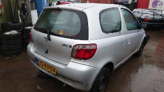 Toyota Yaris 1999 1.0 16v 1SZFE Zilver 199 onderdelen picture 5