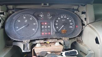Opel Vivaro 2002 1.9 Di F9Q M77 Wit onderdelen picture 13