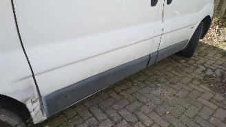 Opel Vivaro 2002 1.9 Di F9Q M77 Wit onderdelen picture 6