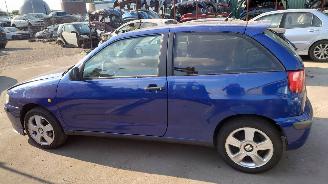 Seat Ibiza 2000 1.4 AKK DXK Blauw LS5N onderdelen picture 2
