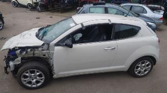 Alfa Romeo MiTo 2012 1.3 JTD 199B4 Wit 251/A onderdelen picture 2