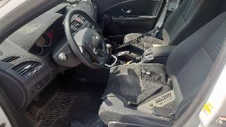 Renault Mégane 3 2009 1.6 16v K4M JH3183 Wit OV369 onderdelen picture 9