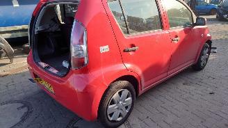 Daihatsu Sirion 2 2006 1.3 16v K3VE Rood R40 onderdelen picture 5